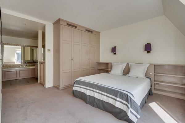 Vente Appartement de luxe Paris 8 5 Pièces 145 m²