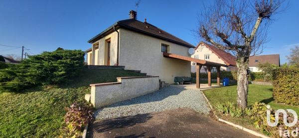 Maison 5 pièces de 113 m² à Saint-Germain (70200)