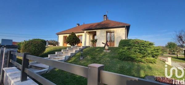 Maison 5 pièces de 113 m² à Saint-Germain (70200)