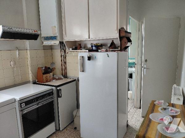 Une maison à usage d'habitation.