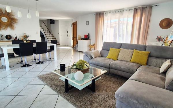 Maison à vendre    5 pièces •  Eaunes