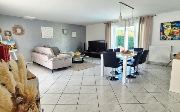 Maison à vendre    5 pièces •  Eaunes