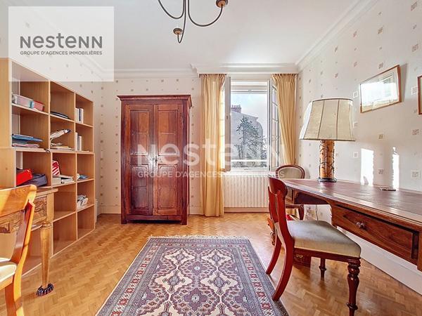 ORLEANS CENTRE VILLE - ASCENSEUR et GARAGE DOUBLE - DPE D - PLACE D'ARC - GARE - PARC PASTEUR