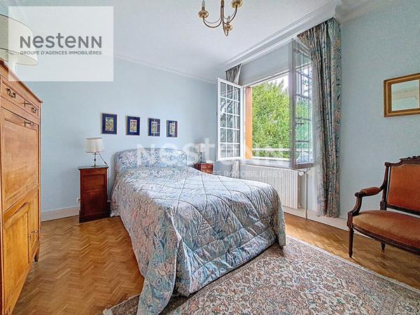 ORLEANS CENTRE VILLE - ASCENSEUR et GARAGE DOUBLE - DPE D - PLACE D'ARC - GARE - PARC PASTEUR