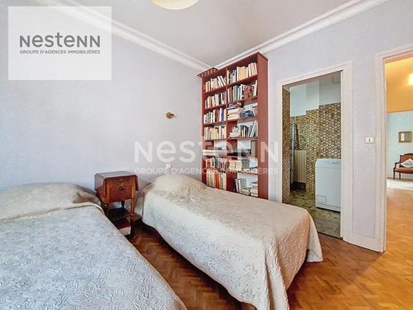 ORLEANS CENTRE VILLE - ASCENSEUR et GARAGE DOUBLE - DPE D - PLACE D'ARC - GARE - PARC PASTEUR