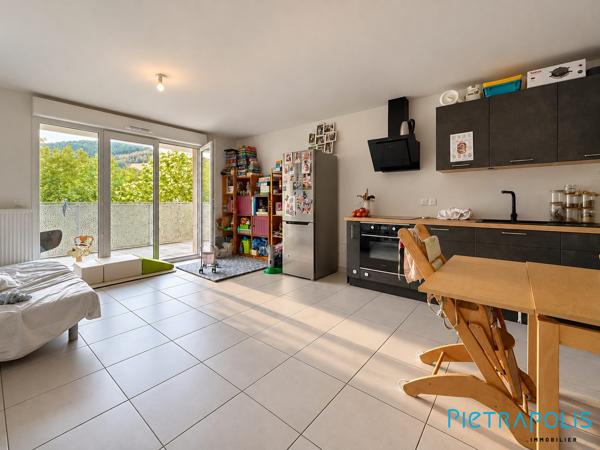 TARARE – APPARTEMENT 3 PIÈCES 63 M² AVEC BALCON ET GARAGE