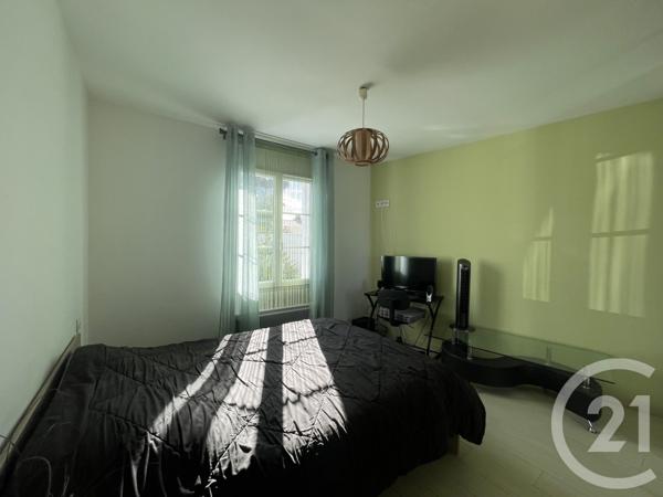 Maison à vendre  3 pièces - 82,82 m 2   ST PIERRE D OLERON  - 17