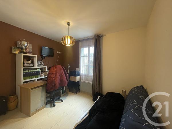 Maison à vendre  3 pièces - 82,82 m 2   ST PIERRE D OLERON  - 17