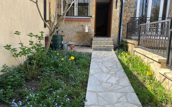 Appartement à vendre    4 pièces • 89 m2 Saint-Maur-des-Fossés