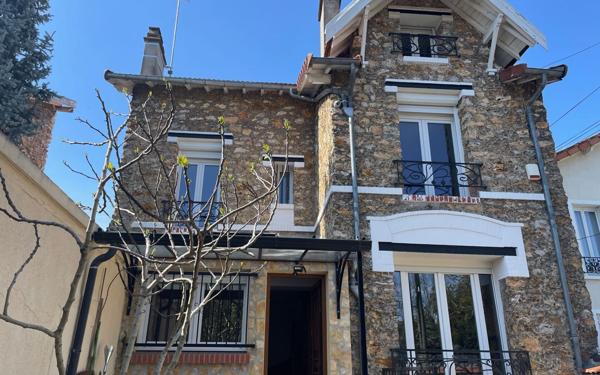 Appartement à vendre    4 pièces • 89 m2 Saint-Maur-des-Fossés