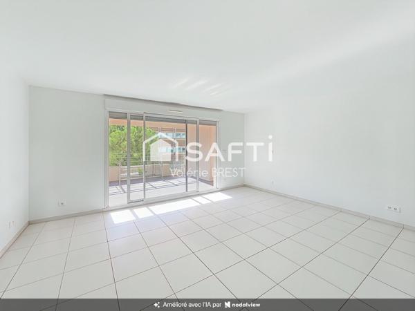 13008-Type 3 traversant  de 65m2 - Calme-Terrasse.