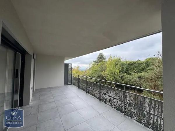 Appartement à louer 3 pièces 70.29m²