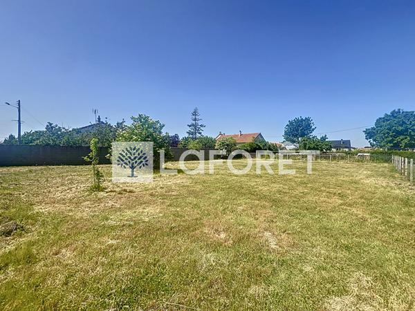 Achat terrain près de ARGENTON L EGLISE - 893 m² - 20 640 €