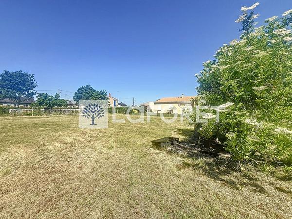 Achat terrain près de ARGENTON L EGLISE - 893 m² - 20 640 €
