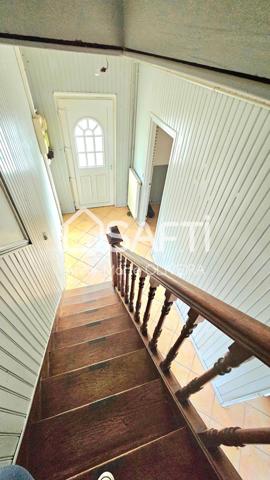 Idéal 1er achat ou investissement locatif : Maison de ville de 4 pièces avec cour, jardinet avec batiment proche hyper centre