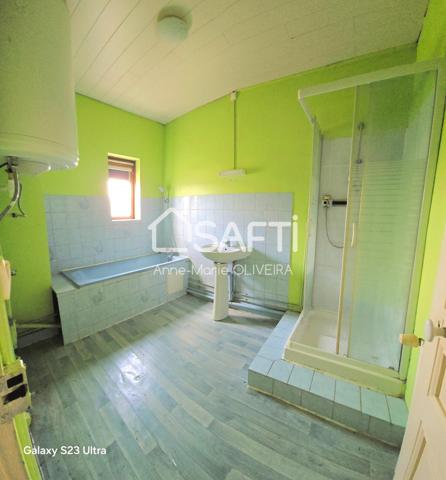 Idéal 1er achat ou investissement locatif : Maison de ville de 4 pièces avec cour, jardinet avec batiment proche hyper centre