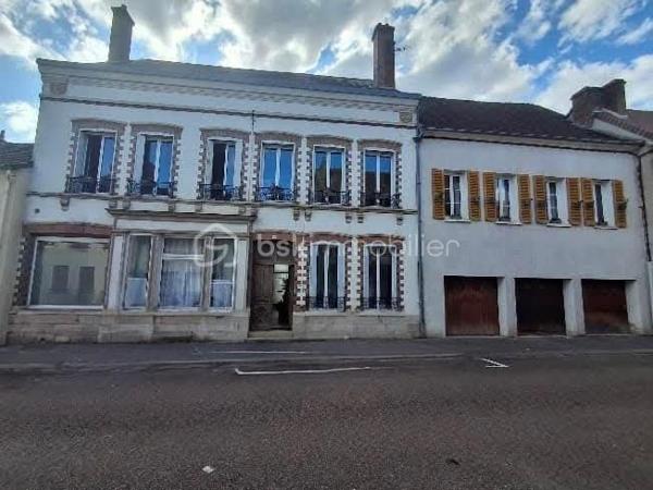 Maison de ville de 260 m²