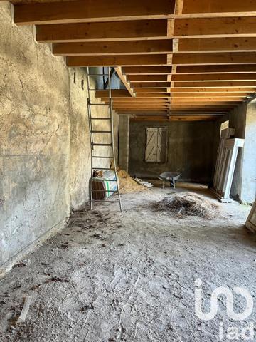 Maison à vendre 1 pièce 70 m² Le Lude