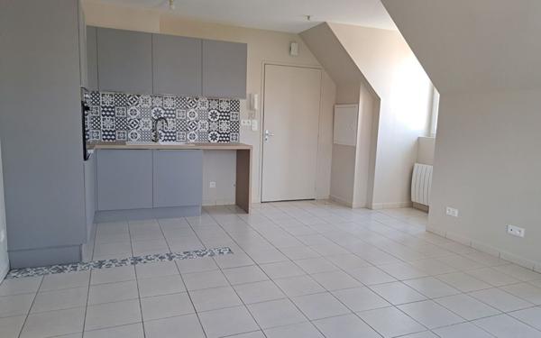 Appartement à louer    3 pièces •  Lafraye