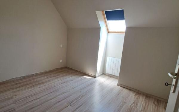 Appartement à louer    3 pièces •  Lafraye