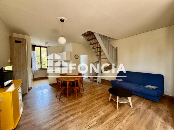 Location Appartement meublé 3 pièces 90.07 m² - 37 Allée de la Vierge Bon Encontre 47240