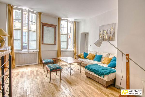 Versailles Notre-Dame Parc Appartement "esprit maison" 5 pièces 102.72 m² au seol €795 000 ** - Référence 27595