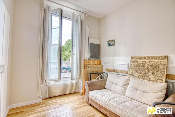 Versailles Notre-Dame Parc Appartement "esprit maison" 5 pièces 102.72 m² au seol €795 000 ** - Référence 27595