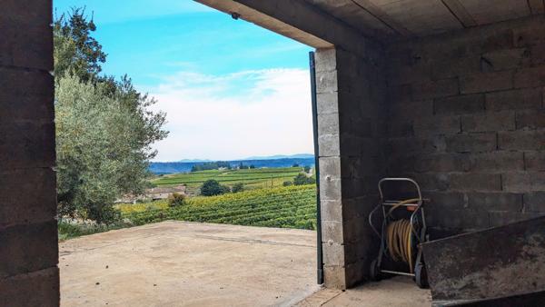 Bâtiment et terrain