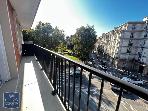 Appartement à louer 4 pièces 92.65m²