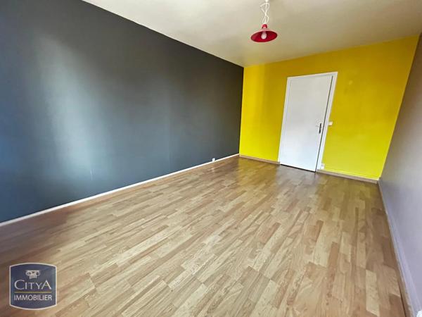 Appartement à louer 4 pièces 92.65m²