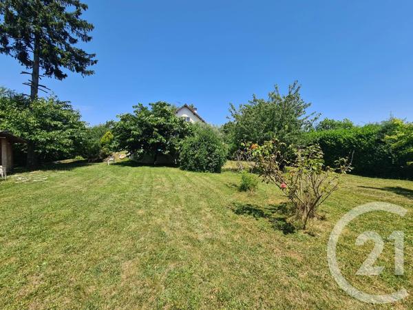 Maison à vendre  8 pièces - 324,50 m 2   DECINES CHARPIEU  - 69
