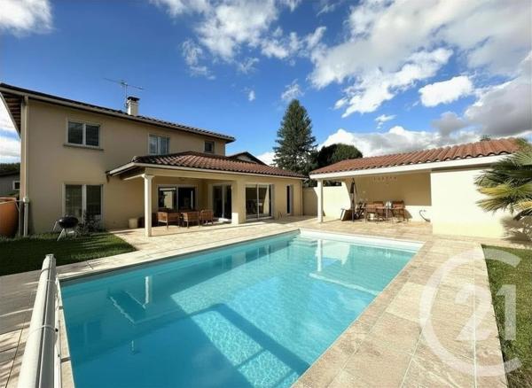 Maison à vendre  8 pièces - 324,50 m 2   DECINES CHARPIEU  - 69
