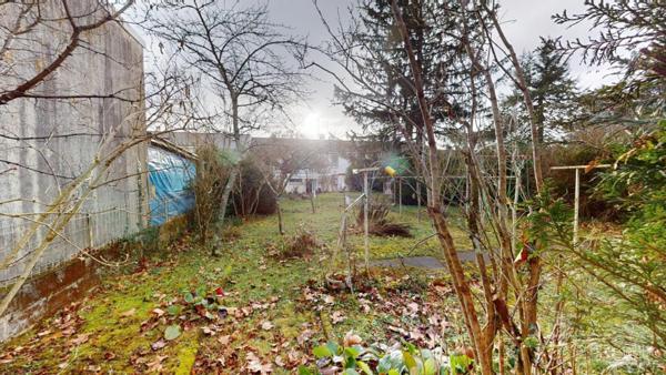 Maison de 98m2 sur sous sol quartier Pierre et Marie Curie à Châteauroux