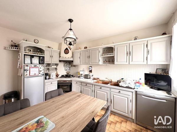 Maison à vendre 5 pièces 149 m² Saint-Laurent-les-Tours