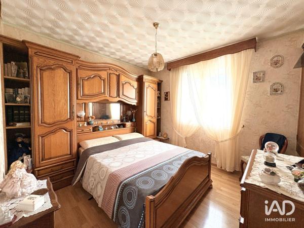 Maison à vendre 5 pièces 149 m² Saint-Laurent-les-Tours