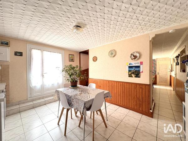 Maison à vendre 5 pièces 149 m² Saint-Laurent-les-Tours