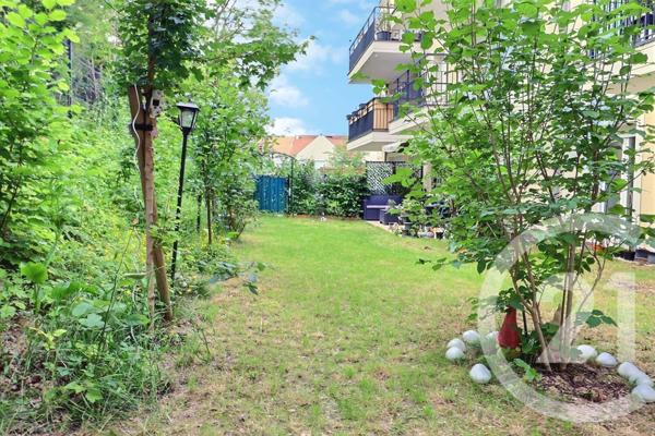 Appartement F4 à vendre  4 pièces - 83,67 m2 VAUJOURS - 93