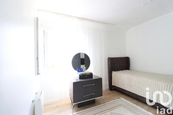 Maison à vendre 6 pièces 92 m² Évry