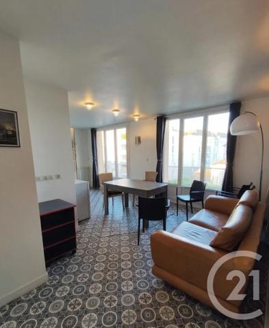 Appartement F4 à vendre  4 pièces - 82 m 2   ST PRIEST  - 69