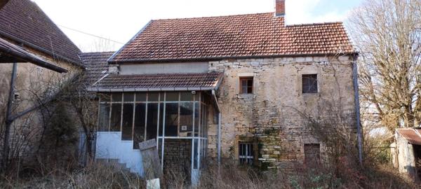 21490 NORGES LA VILLE - Corps de ferme des années 1870