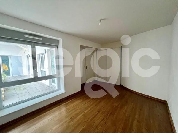 Location 2 Pieces 45 80000 Amiens 25 1146 01 0019