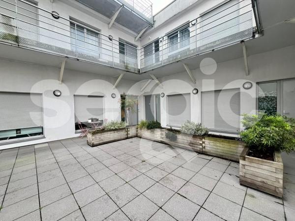 Location 2 Pieces 45 80000 Amiens 25 1146 01 0019