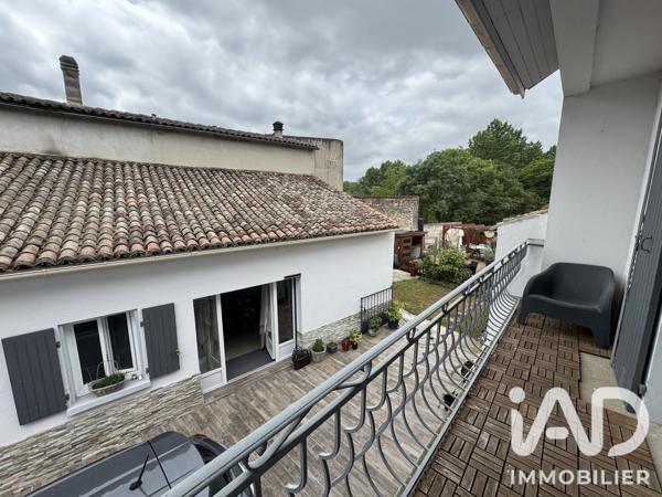 Maison à vendre 4 pièces 128 m² Gond-Pontouvre