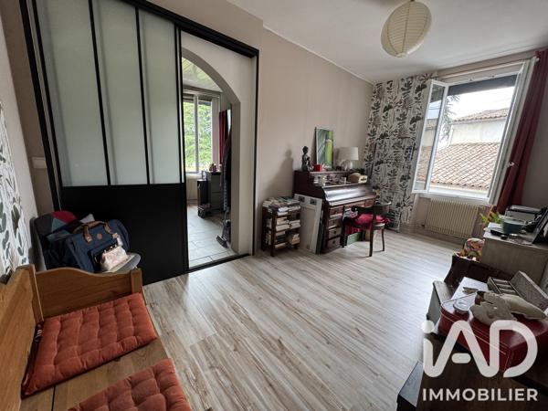 Maison à vendre 4 pièces 128 m² Gond-Pontouvre