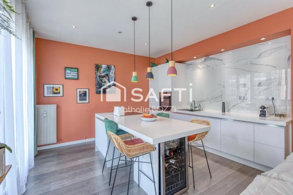 Grenoble – Grands Boulevards – Superbe T4 rénové de 84 m² au 5? étage avec ascenseur et balcons