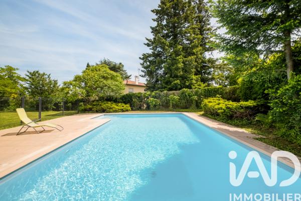 Maison à vendre 9 pièces 260 m² Lentilly
