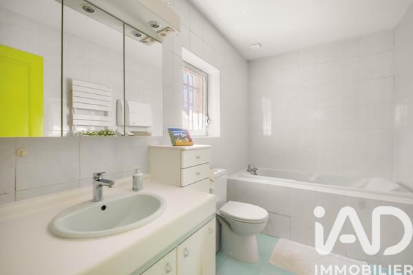 Maison à vendre 9 pièces 260 m² Lentilly