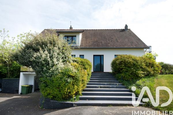 Maison à vendre 5 pièces 230 m² Saint-Fuscien