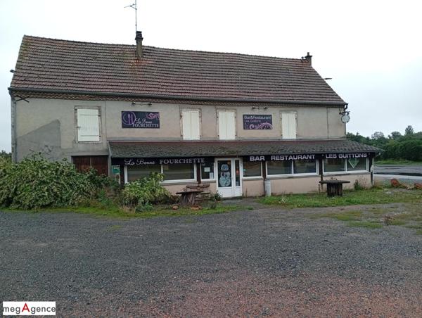 Local Commercial à BOST, 03300 - 5 pièces 350m²