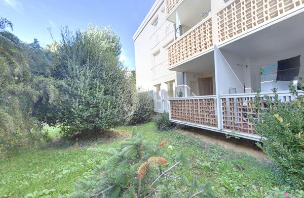 À vendre ? Charmant T2 avec terrasse et jardin arboré ? Toulouse La Roseraie
